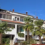 Appartement Ornela *