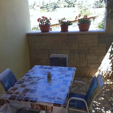 Ornela Appartement *